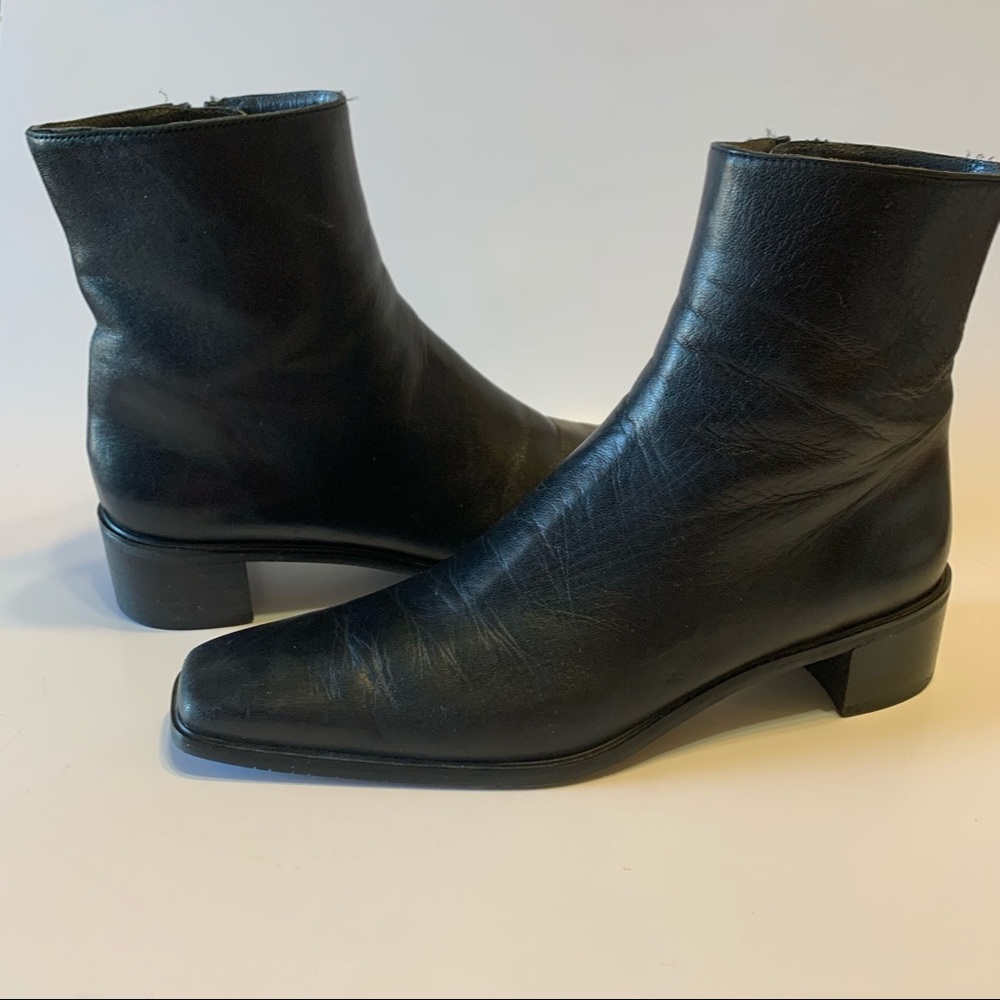 Stuart Weitzman Black Leather Zip Ankle Booties